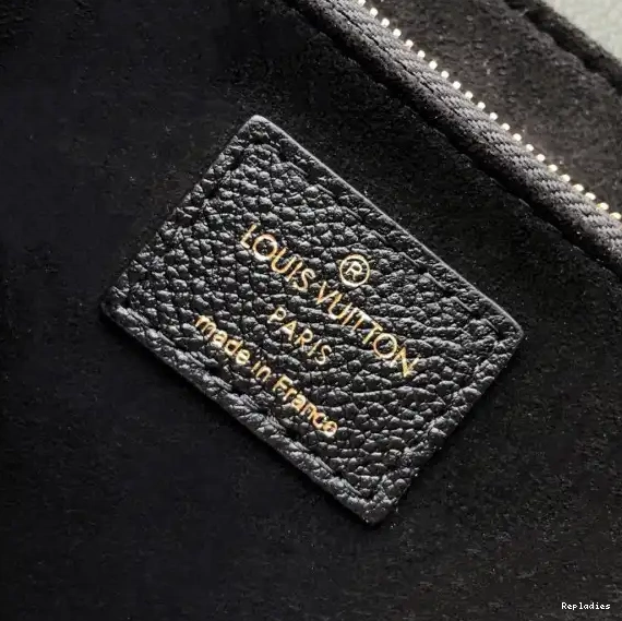 Cheap LOUIS VUITTON VAVIN PM 0623